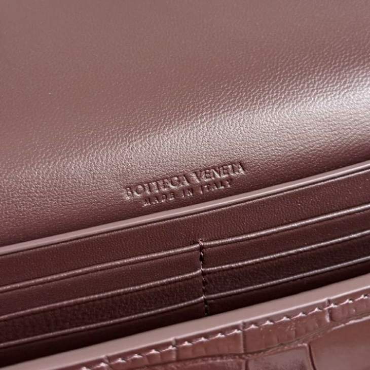 Picture of Bottega Veneta Handbags _SKUfw199736757fw